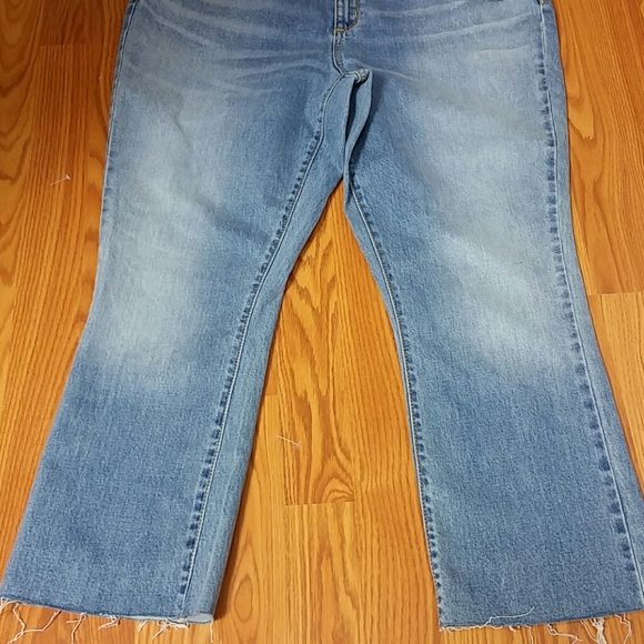 Universal tread Women Size 16 Hi-rise boot crop - Picture 4 of 7